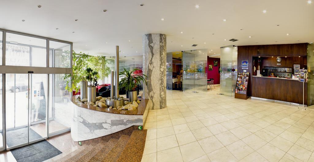 Luxury Family Hotel Bila Labut プラハ インテリア 写真